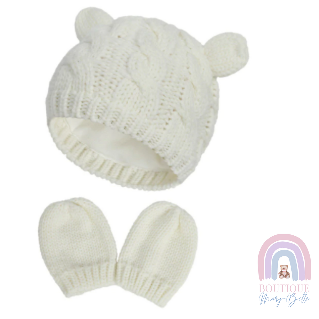 MAPLE WOOLEN BEANIE AND MITTENS SET.