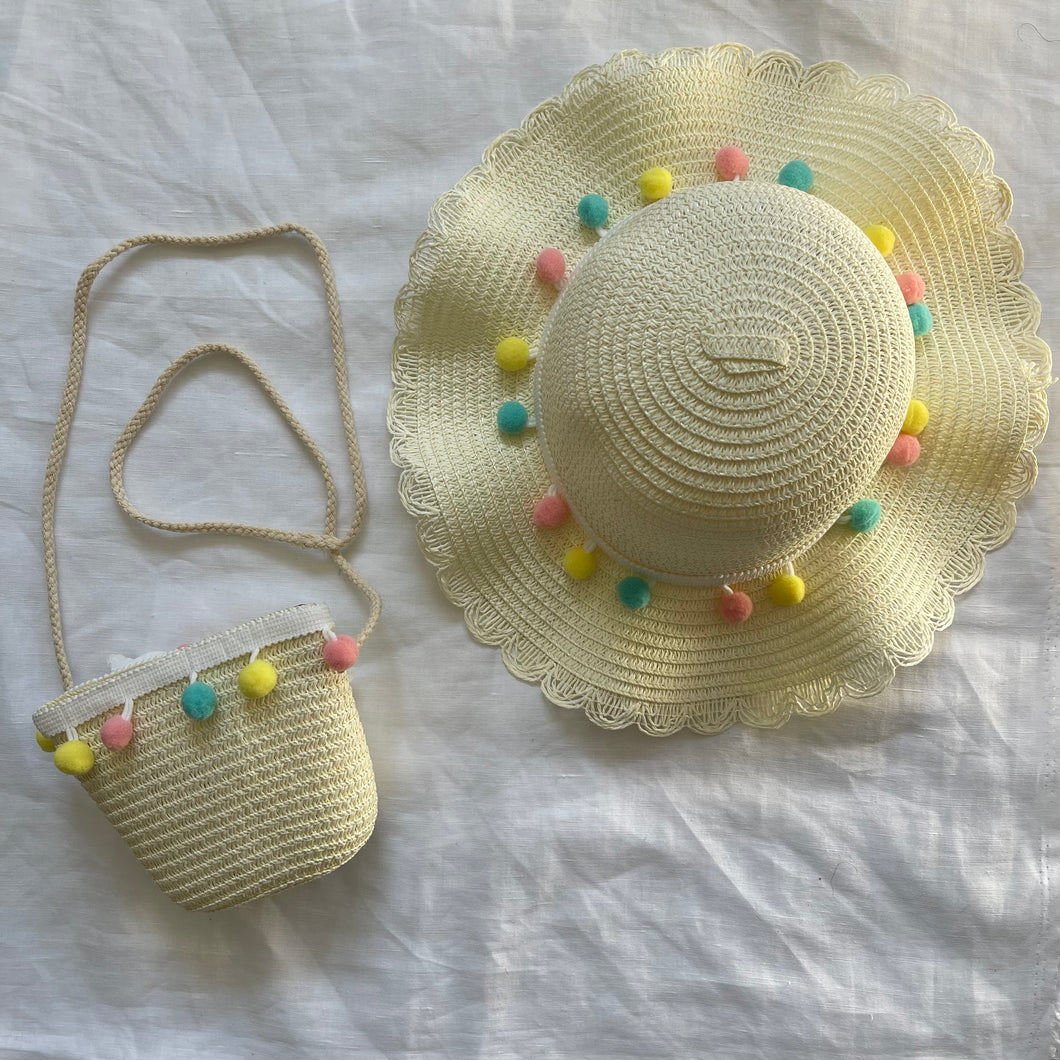 POM POM SUN HAT AND COIN PURSE (CREAM)