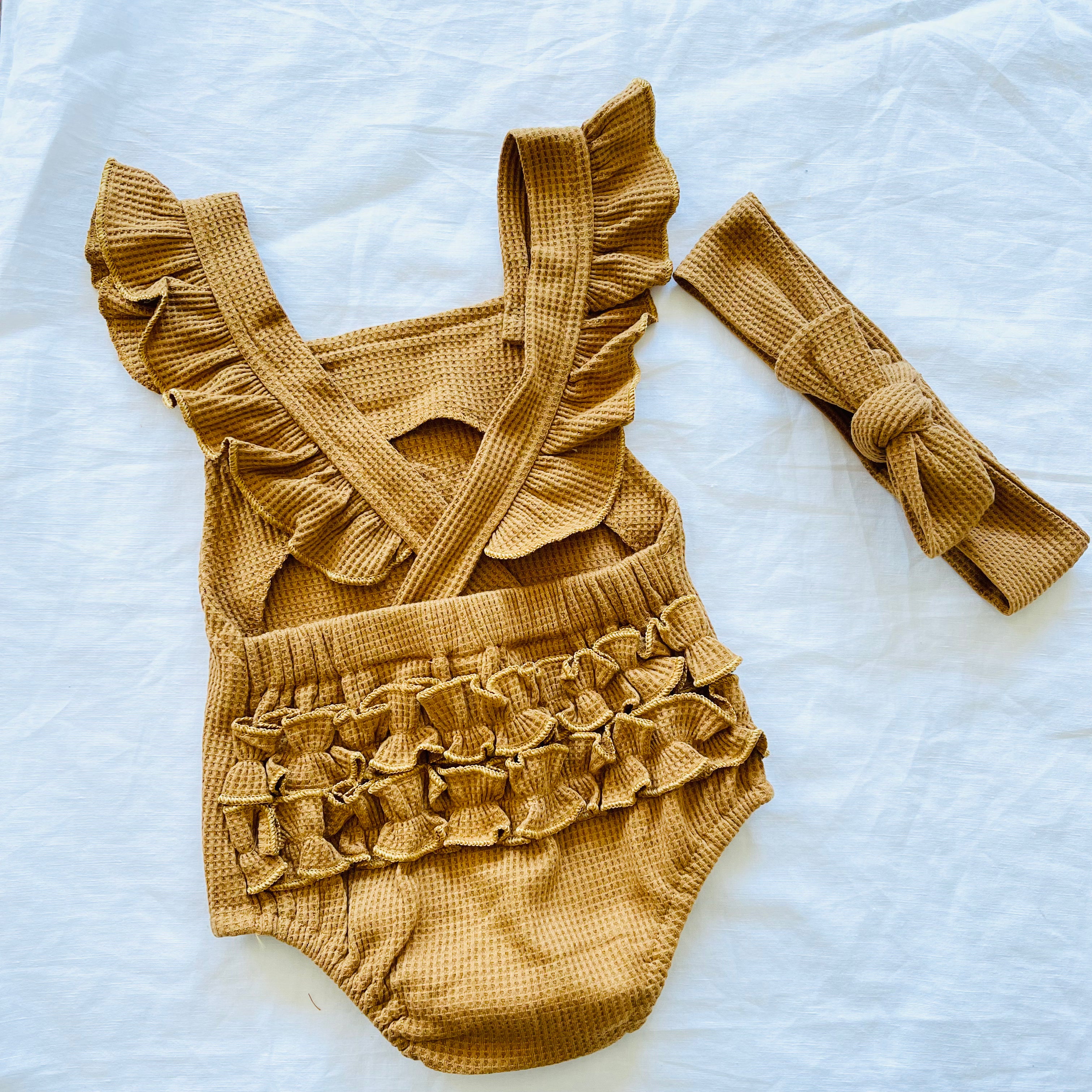 POLLY WAFFLE RAINBOW (CHOCOLATE)