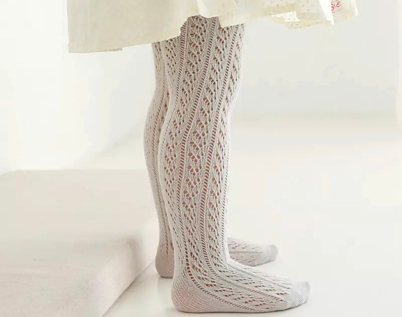 NIKOLA KNITTED STOCKINGS