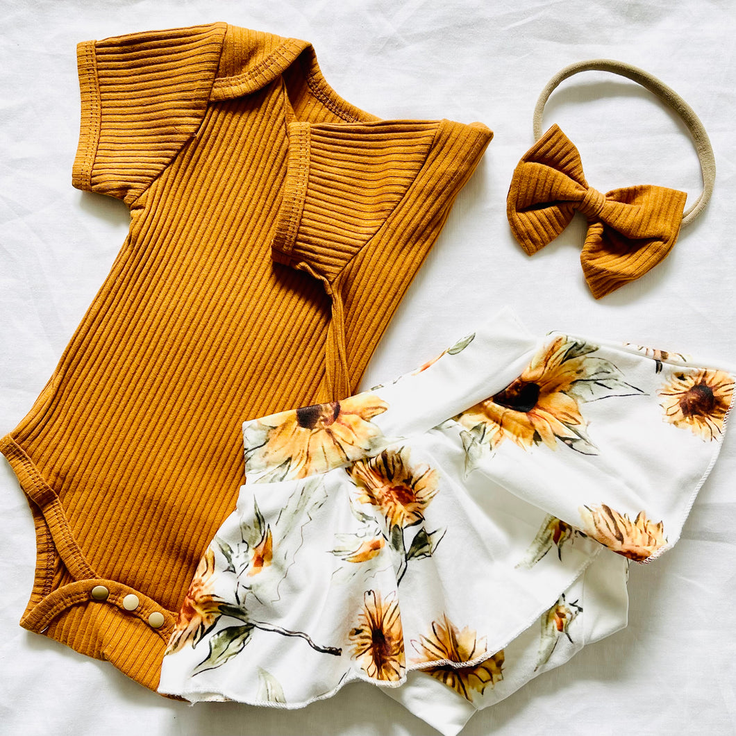 SUHRAYAH SUNFLOWER THREE PIECE OUTFIT