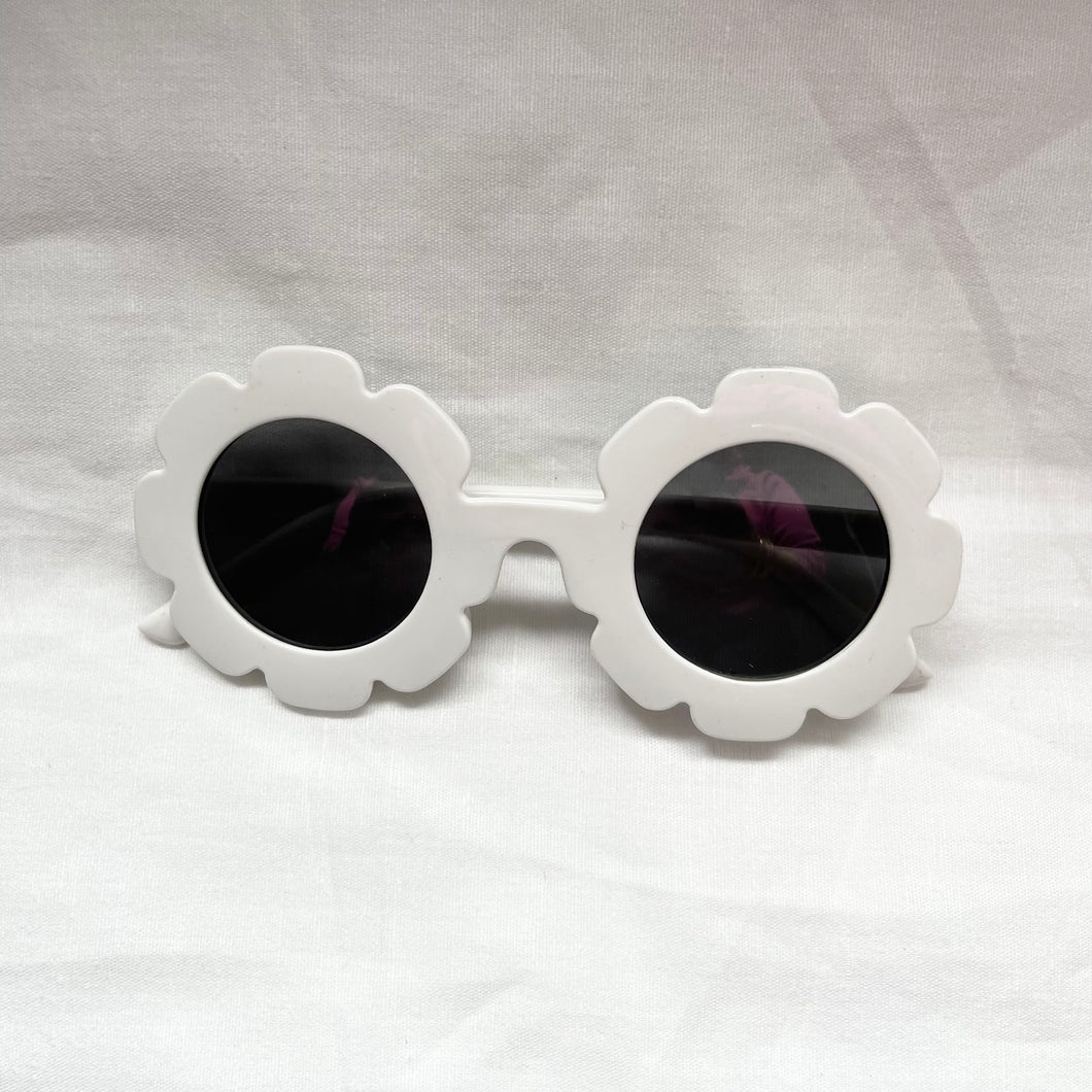 KITTY WHITE FRAME SUNGLASSES